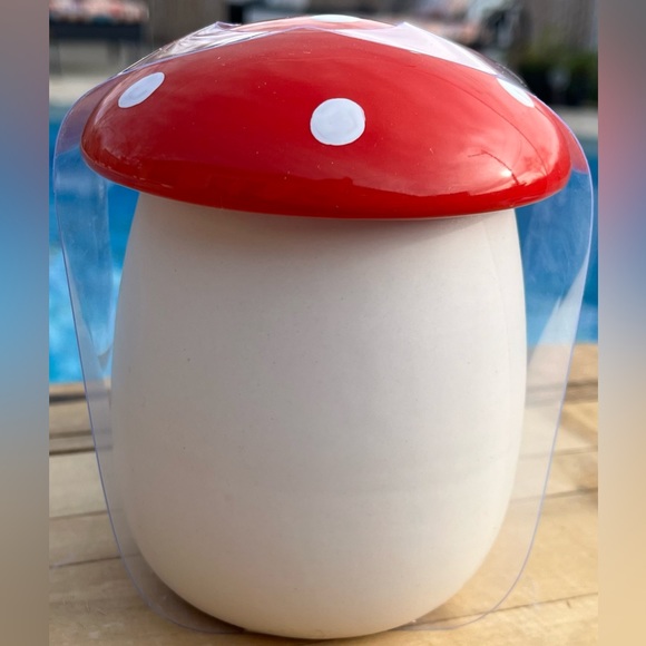 The Ardon Collection Mushroom Mug With Lid New With Tags 5.5” Tall 3.5” Wide - Picture 4 of 6